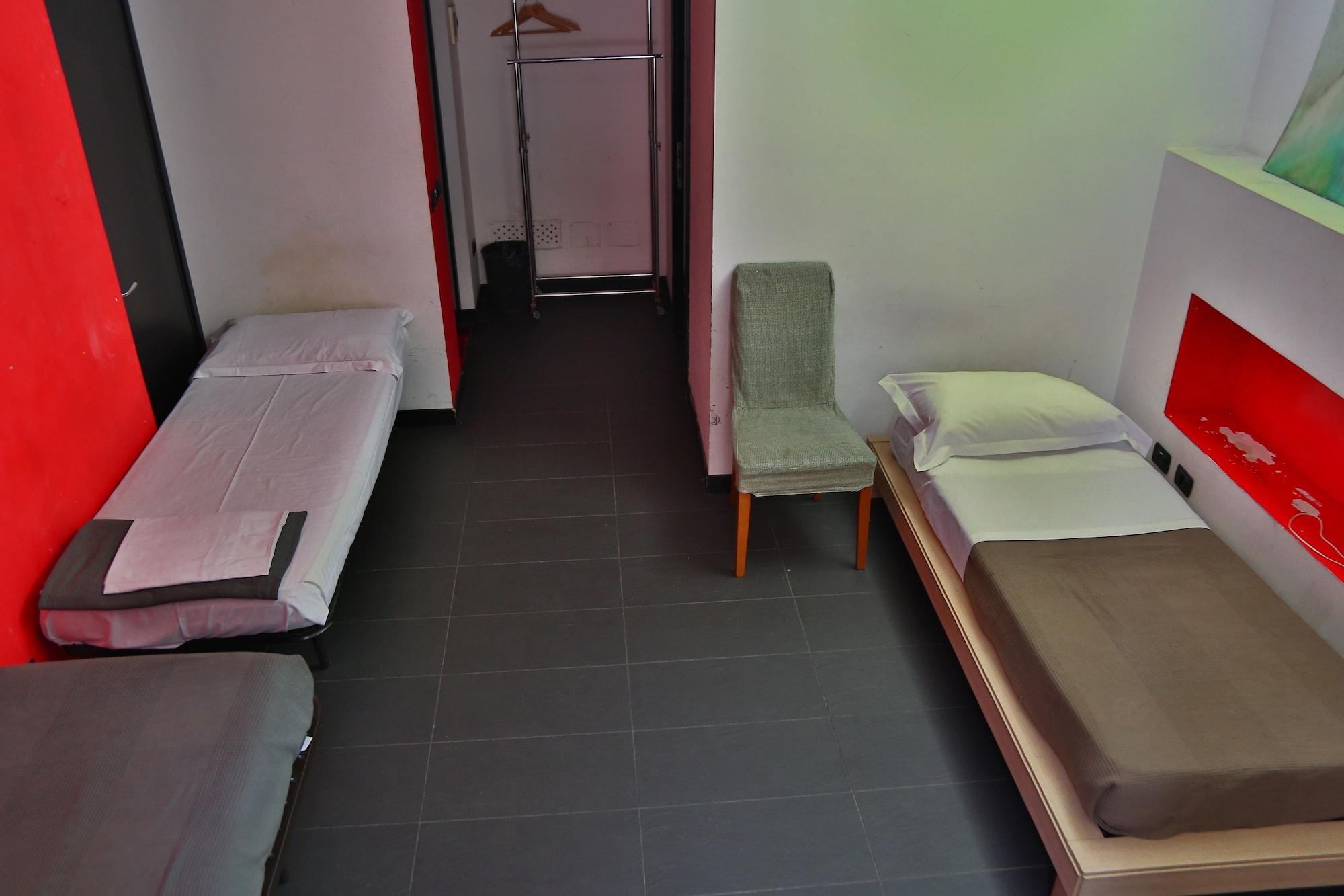 M&J Place Hostel רומא מראה חיצוני תמונה