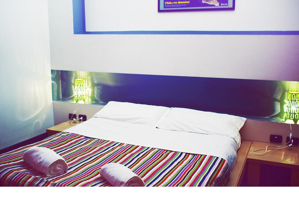 M&J Place Hostel רומא חדר תמונה
