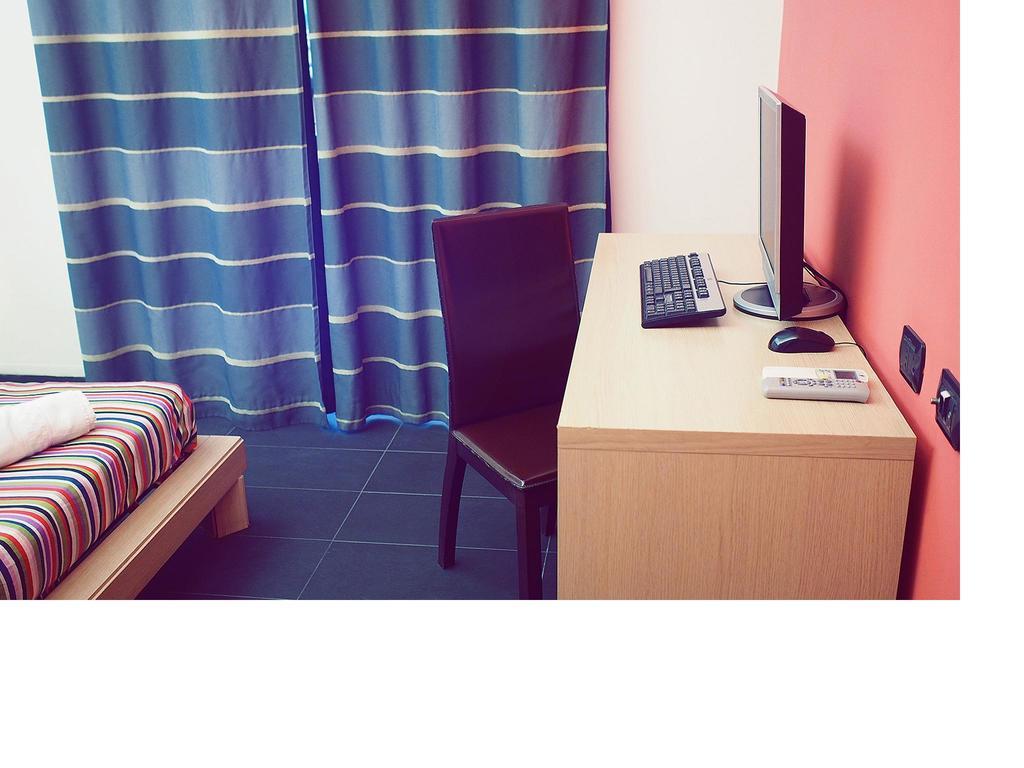 M&J Place Hostel רומא חדר תמונה