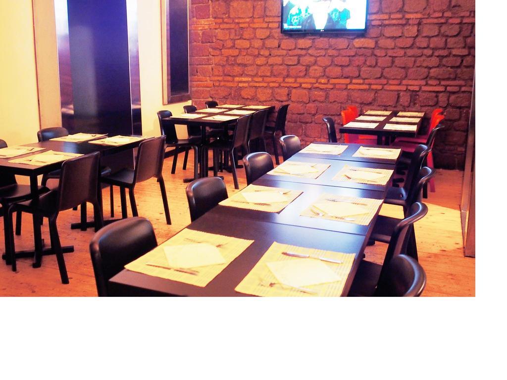 M&J Place Hostel רומא מראה חיצוני תמונה